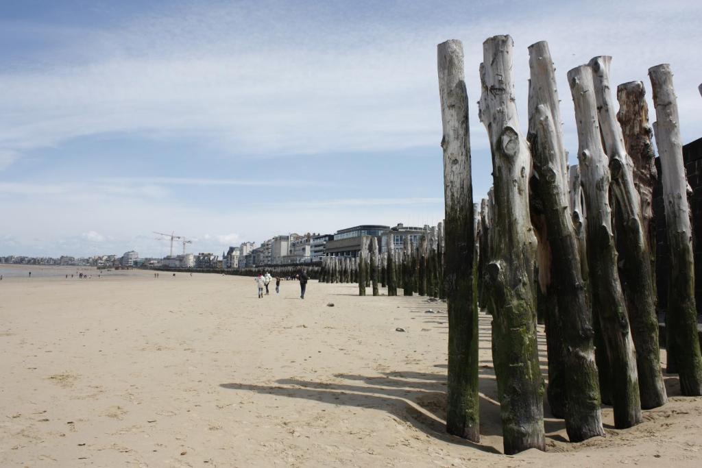 Hotel Le Croiseur Intra Muros Saint-Malo Pokoj fotografie